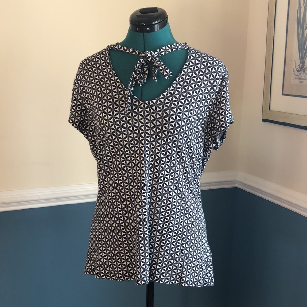 White House Black Market blouse